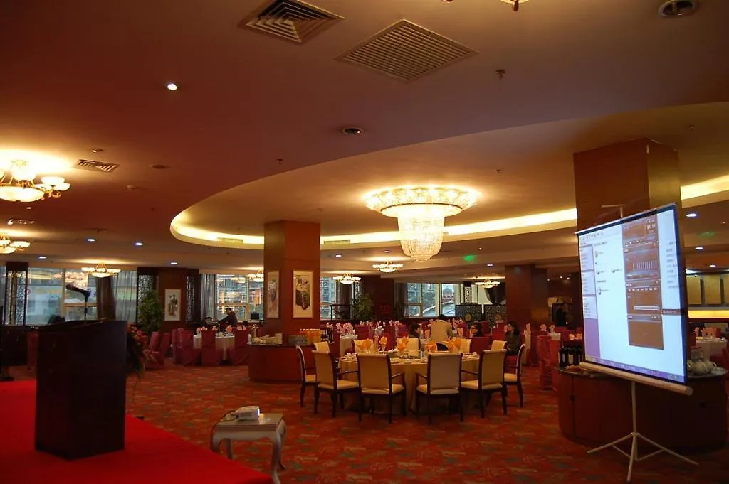 Universal Ever-rich 4* Shanghai